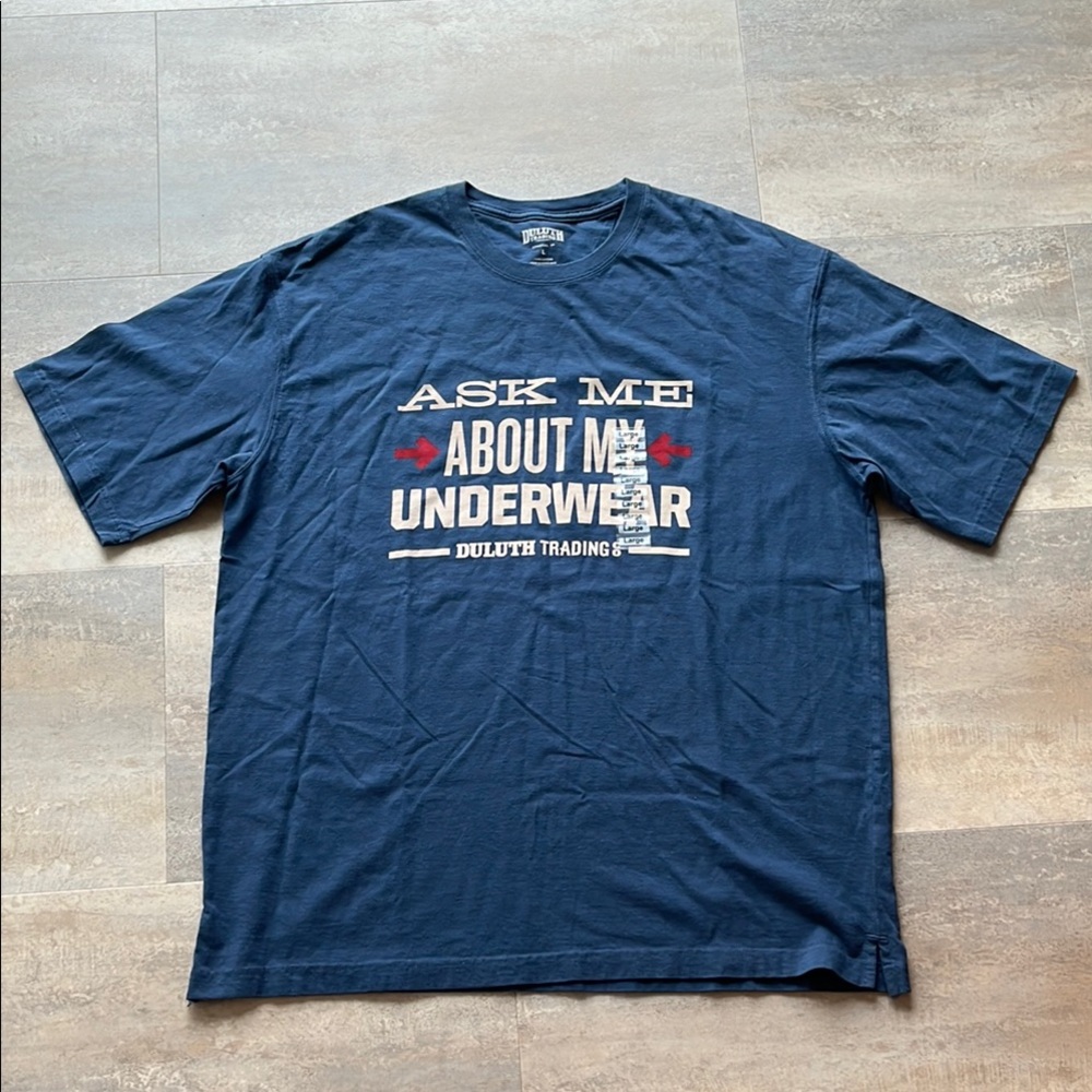 Men’s Duluth Trading Co. Navy Graphic T-Shirt, size Large